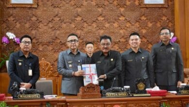 Jaya Negara Terima Wakil Dubes Inggris Matthew Downing