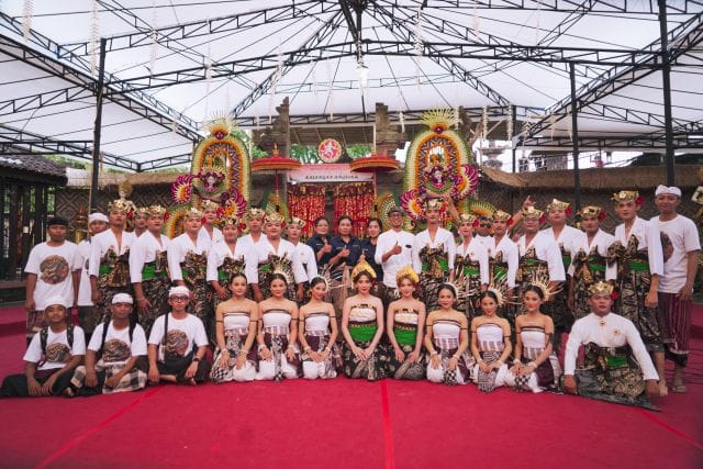 Sanggar Seni Candrawangsa Menampilkan Pertunjukan Gamelan Inovatif