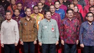 Wakil Bupati Tabanan, I Made Dirga, menghadiri Acara Peresmian Pos Bantuan Hukum (Posbankum) dan Pembukaan Pelatihan Paralegal Provinsi Bali Tahun 2025 di Balai Budaya Giri Nata Mandala, Puspem Badung