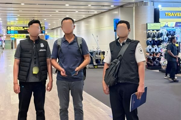 Kantor Imigrasi Kelas I Khusus TPI Ngurah Rai mendeportasi warga negara Korea Selatan