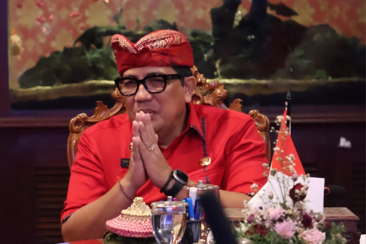 Bupati Tabanan I Komang Gede Sanjaya