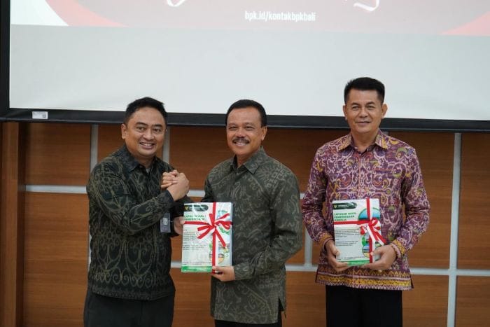 Penyerahan Laporan Hasil Pemeriksaan (LHP) Kinerja atas Desain Strategi dan Kebijakan Pemerintah Daerah dalam Rangka Mewujudkan Ketahanan Pangan Tahun 2020 hingga Semester I Tahun 2025