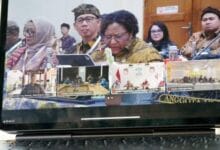 Wakil Bupati Badung Bagus Alit Sucipta saat menghadiri secara daring acara Entry Meeting Pemeriksaan LKPD Tahun 2025 dari Jero Taman Bali, Dalung, Kuta Utara