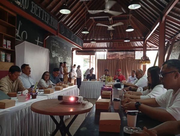 DPRD Klungkung studi banding ke Perumda Sanjayaning Singasana