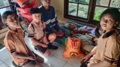 Karya Bakti 2026 Gerakan Pramuka Kwartir Cabang Badung, salurkan 100 paket sembako disalurkan kepada warga kurang mampu