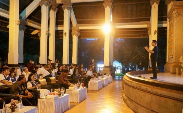 Bupati Wayan Adi Arnawa membuka acara Badung Ecology Art Space 2026 di Wantilan Pura Lingga Bhuana, Puspem Badung