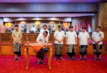 Bupati Wayan Adi Arnawa saat Rapat Paripurna Masa Persidangan Ketiga di Ruang Sidang Utama Gosana, Sekretariat DPRD Badung