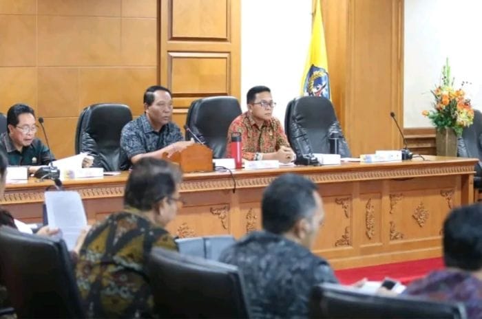 DPRD Badung menggelar rapat paripurna pembahasan dan penetapan rekomendasi DPRD terhadap Laporan LKPJ Bupati Badung Tahun 2025