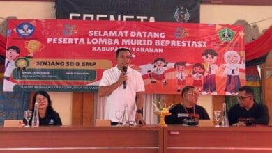 Pembukaan lomba murid berprestasi tingkat SD dan SMP dalam rangka memperingati Hari Pendidikan Nasional (Hardiknas) 2026