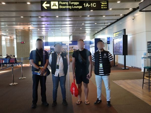 Seorang warga negara Italia berinisial GI (24) resmi dideportasi dari wilayah Indonesia oleh Kantor Imigrasi Ngurah Rai