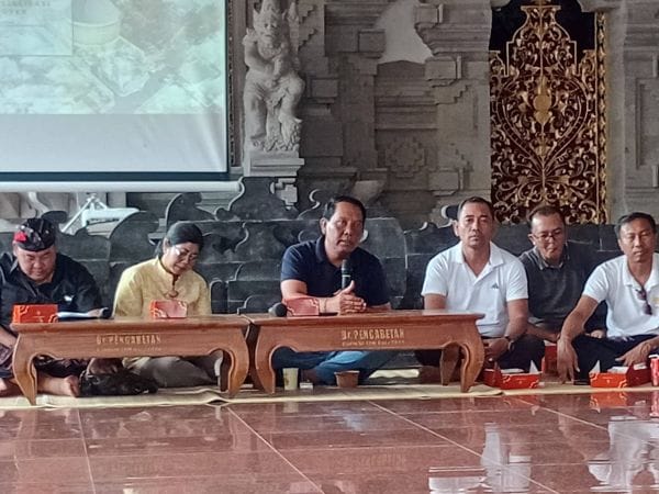 Anom Gumanti menghadiri kegiatan sosialisasi rencana pembangunan Museum Taman Perdamaian Bali yang dilaksanakan di Balai Banjar Pengabetan Kuta