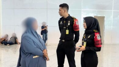 Kantor Imigrasi Ngurah Rai melakukan penundaan keberangkatan kepada 13 orang Warga Negara Indonesia (WNI) yang diduga akan berangkat haji secara non prosedural