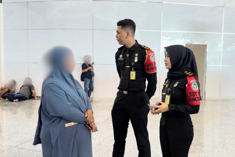 Kantor Imigrasi Ngurah Rai melakukan penundaan keberangkatan kepada 13 orang Warga Negara Indonesia (WNI) yang diduga akan berangkat haji secara non prosedural