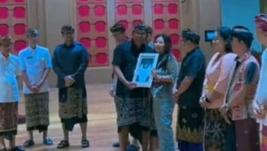 Ketua DPRD Kabupaten Badung I Gusti Anom Gumanti menghadiri kegiatan Koordinasi dan Evaluasi Percepatan Pengelolaan Sampah Berbasis Sumber di Sektor Pariwisata