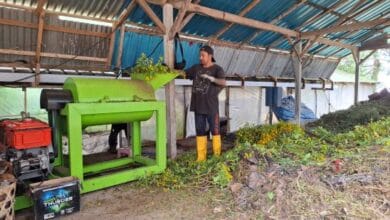 Sampah DTW Ulun Danu Beratan dan The Blooms Garden diolah secara mandiri menjadi kompos untuk pupuk taman