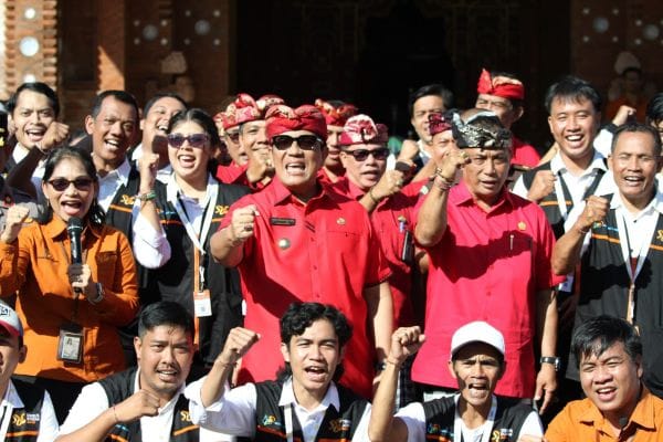 Ketua DPRD Tabanan hadiri p[elepasan ratusna tenaga sensus ekonomi 2026