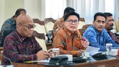 Pansus TRAP DPRD Bali menunda rapat dengar pendapat karena pihak BTID tidak hadir