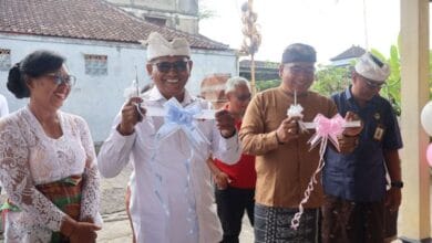 Peresmian Ruang Layanan Informasi Publik Pejabat Pengelola Informasi dan Dokumentasi dan Jaringan Dokumentasi dan Informasi Hukum Bawaslu Tabanan