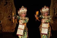 Sanggar Seni Dharmawangsa, Banjar Sedang Kelod, Desa Sedang, Kecamatan Abiansemal, menampilkan empat garapan Palegongan dalam Utsawa Palegongan Klasik Khas Duta Badung pada rangkaian PKB