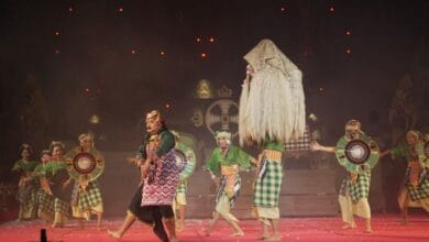 Penampilan Gong Kebyar Dewasa dari Komunitas Seni Baturenggong, Banjar Delod Bale Agung, Desa Mengwi, Kecamatan Mengwi, Duta Kabupaten Badung di Panggung Terbuka, Ardha Candra