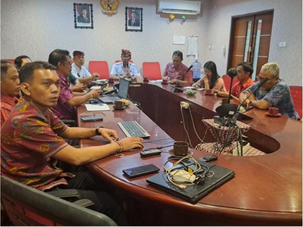 Rapat Koordinasi Percepatan Implementasi Perlinsos yang dilaksanakan secara daring