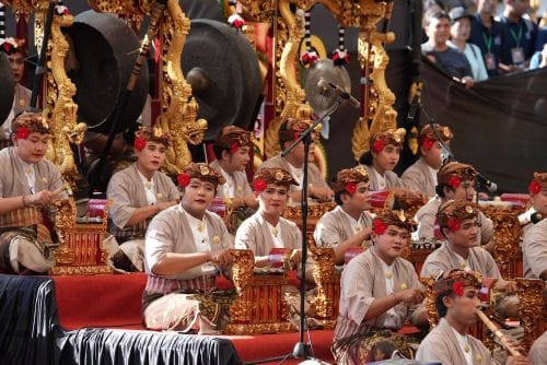 Sanggar Seni Taksu Murti Kemanisan dari Kelurahan Legian, Kecamatan Kuta dalam Parade Angklung Kebyar PKB XLVIII 2026