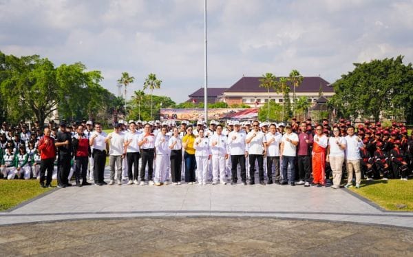 Bupati Wayan Adi Arnawa hadir saat Gelar Pasukan Calon Paskibraka Kabupaten Badung dan Paskibra Kecamatan se-Kabupaten Badung di Lapangan Puspem Badung