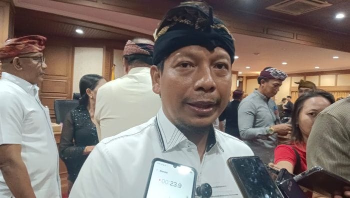 Ketua Pansus Raperda Pelestarian Seni dan Budaya DPRD Kabupaten Badung, I Nyoman Graha Wicaksana