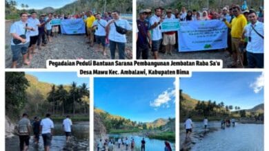 Penyerahan bantuan jembatan Desa Mawu Kabupaten Bima, NTT
