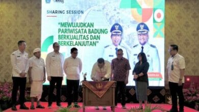 Bupati Wayan Adi Arnawa bersama Wabup Bagus Alit Sucipta saat acara Sharing Session bertajuk Mewujudkan Pariwisata Badung Berkualitas dan Berkelanjutan