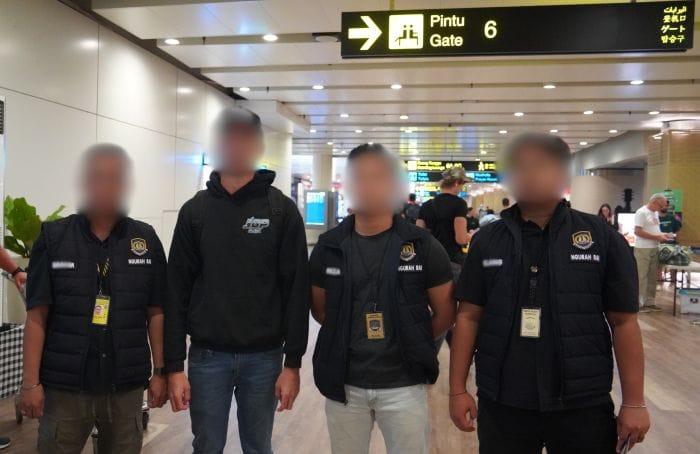 Imigrasi Ngurah Rai mendeportasi BA, seorang pria warga negara Australia