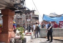 Sekdis Kominfo Kabupaten Tabanan I Gusti Putu Winiantara dan Kabid TIK, I Made Adi Wibawa bersama Bina Marga Dinas Pekerjaan Umum dan Penataan Ruang turun melakukan koordinasi intensif mengenai jalur relokasi kabel fiber optik